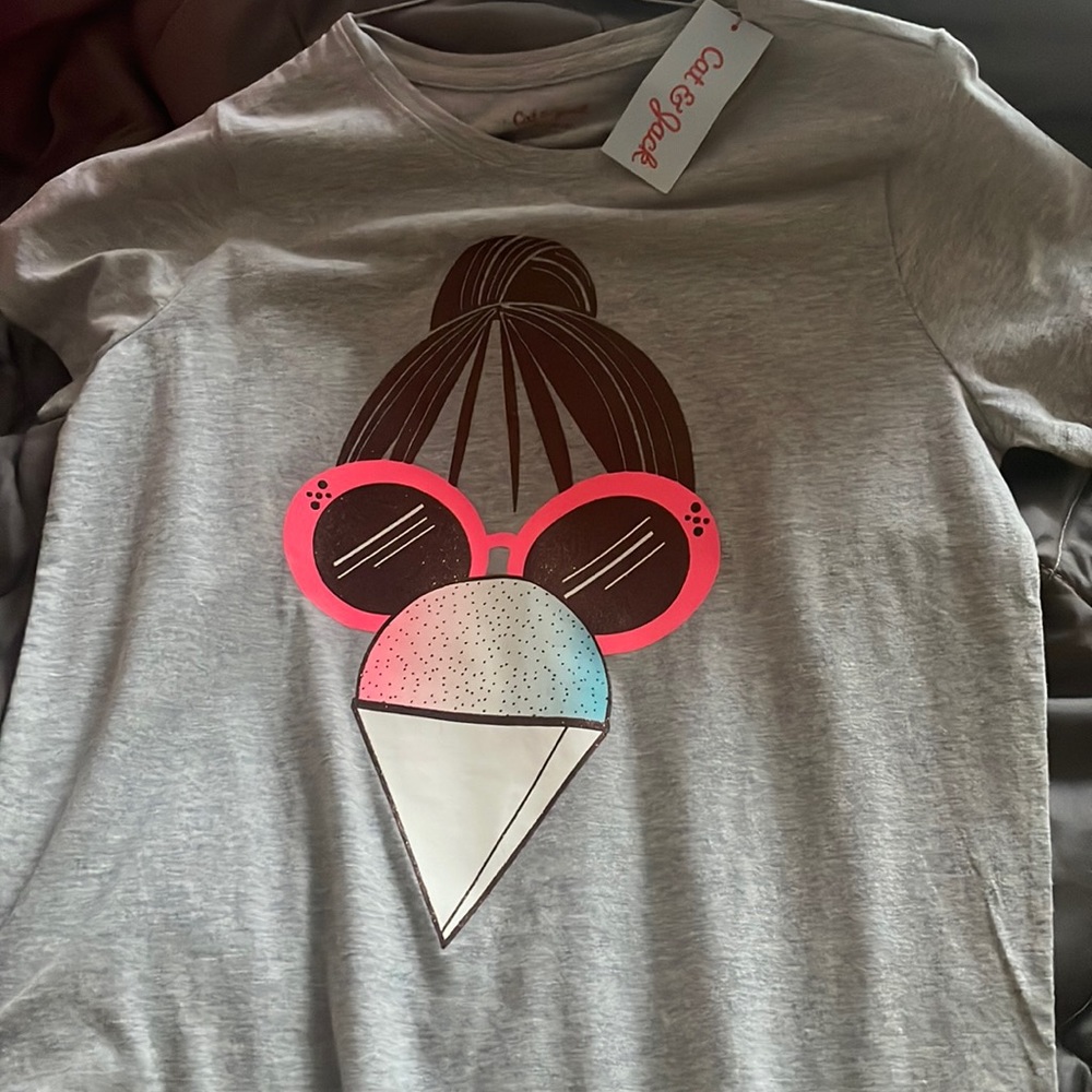 this is a cat&jack kids XL(14/16) Price $10